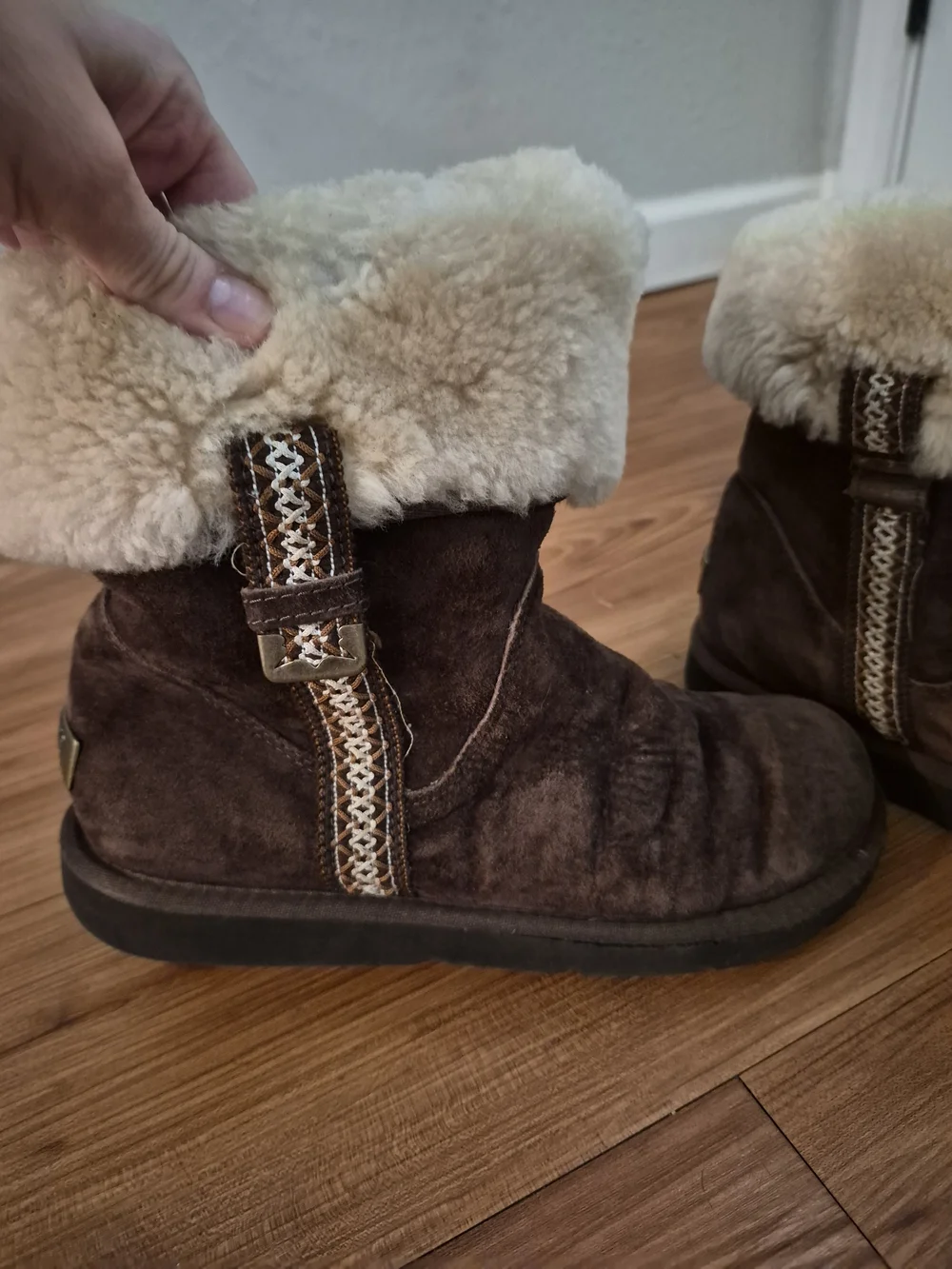 UGG Chocolate Brown Suede Shearling Cuff Winter Boots